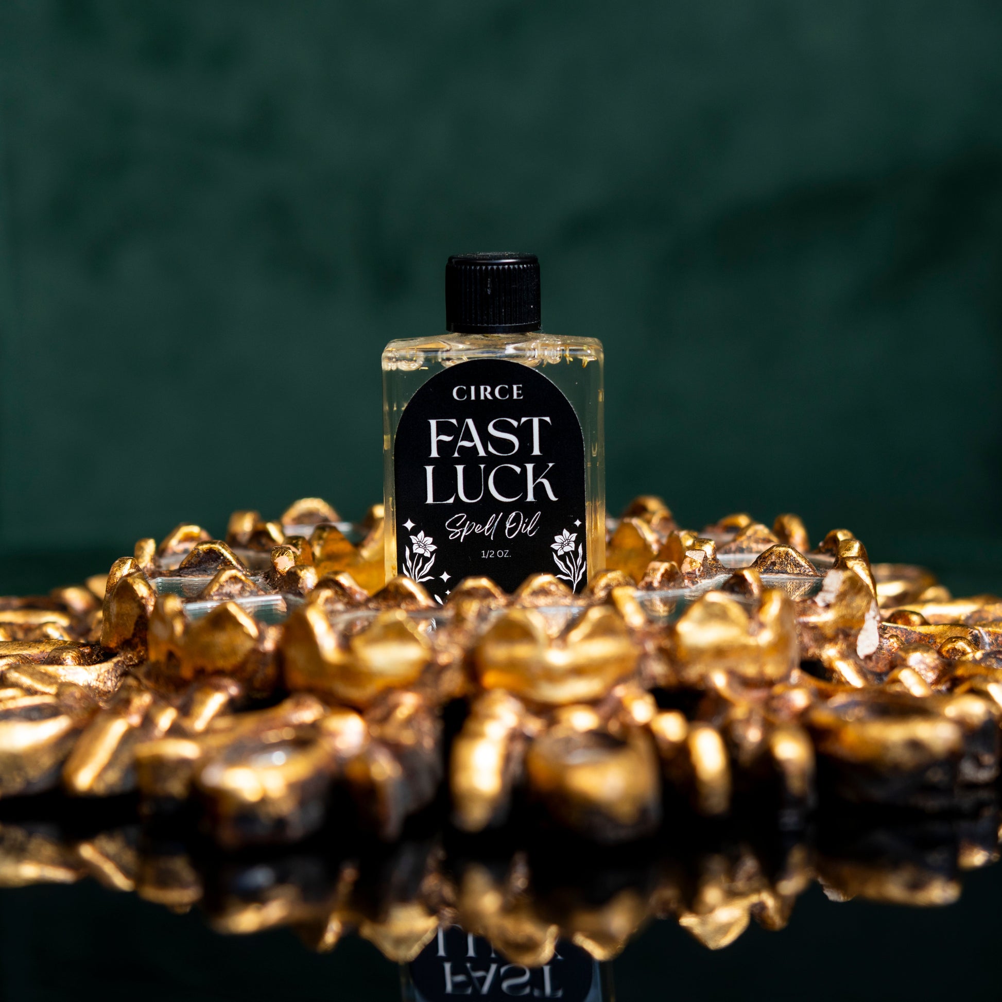 Close-up of the Fast Luck Ritual Oil label.