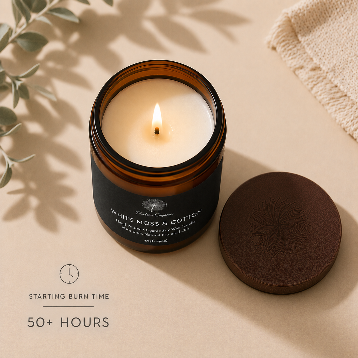 Label detail of the White Moss and Cotton organic soy candle