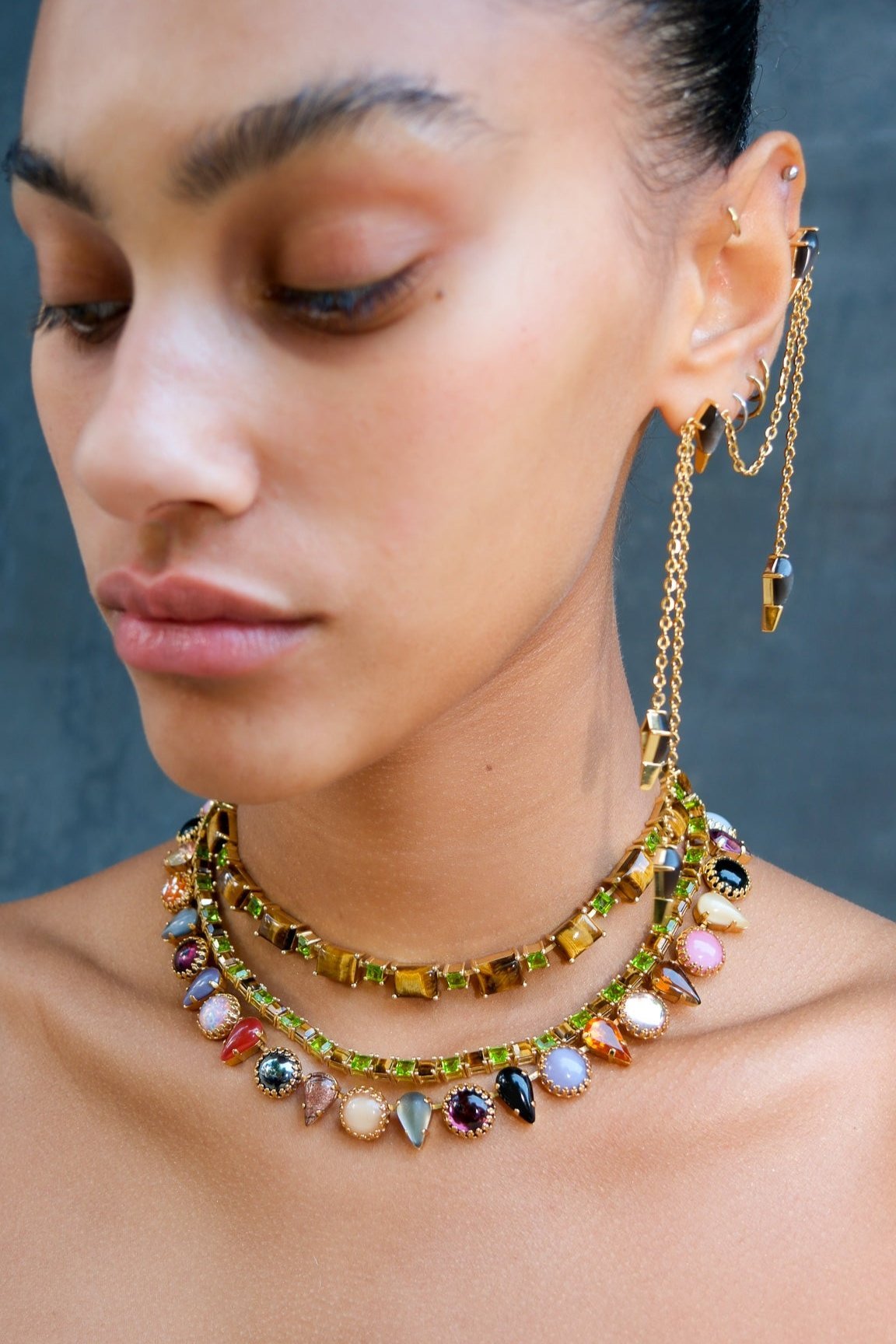 A gold-plated Battlement choker set with genuine tiger eye stones and bright green glass crystals — additional product view 4.