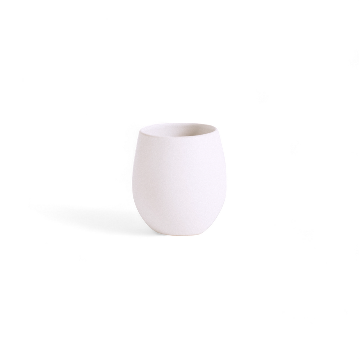 White Epa stoneware cup with a rounded matte body