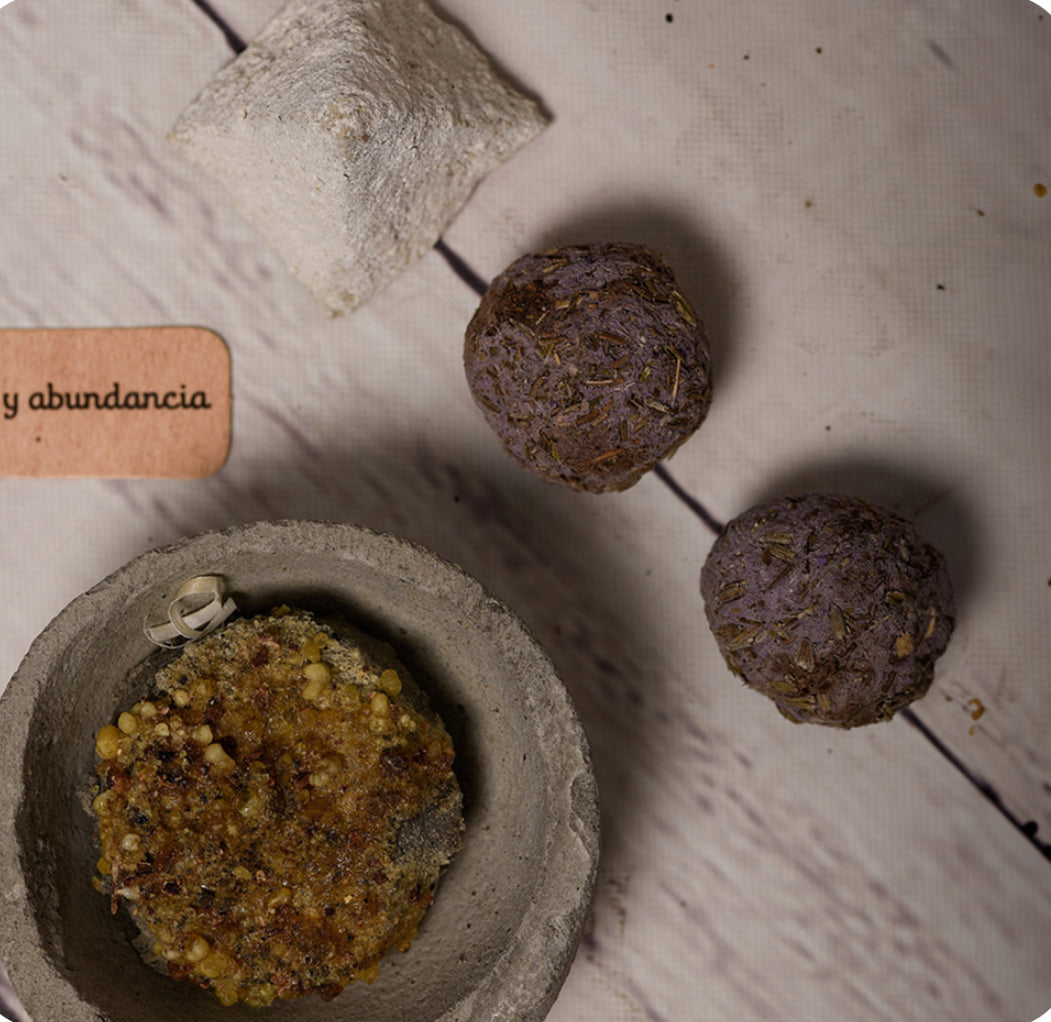 Energy Cleansing Gift Box with herbs, resins and cauldron — image 5 of 9