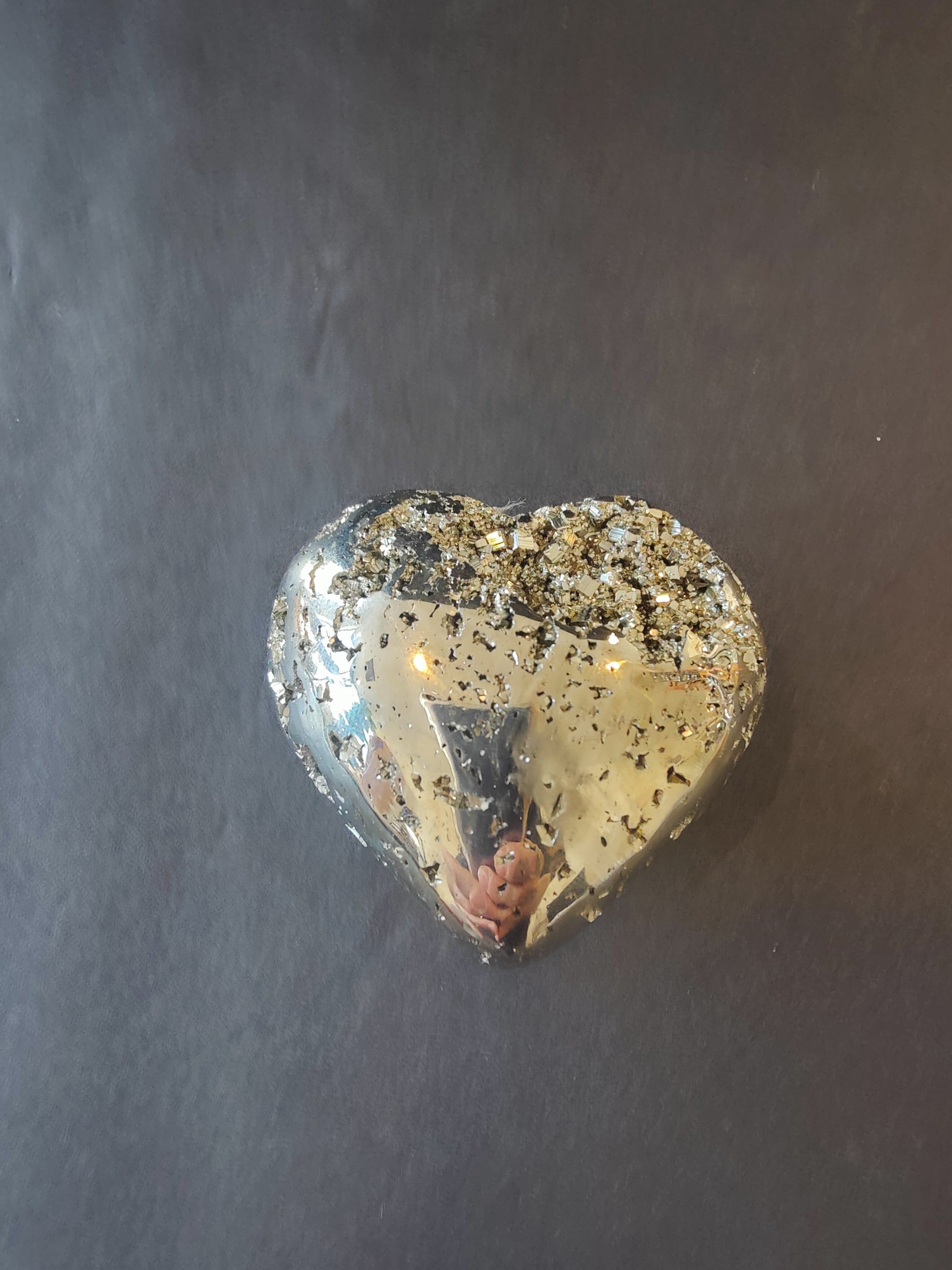 Polished pyrite spheres, eggs and hearts from Peru with a metallic gold surface, 40 to 65 millimetres — view 4
