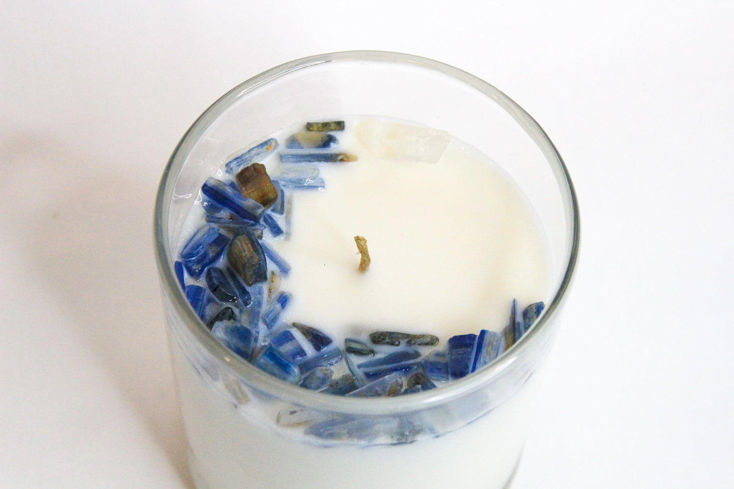 Blue Kyanite Chakra Candle — Clarity & Communication, Throat Chakra