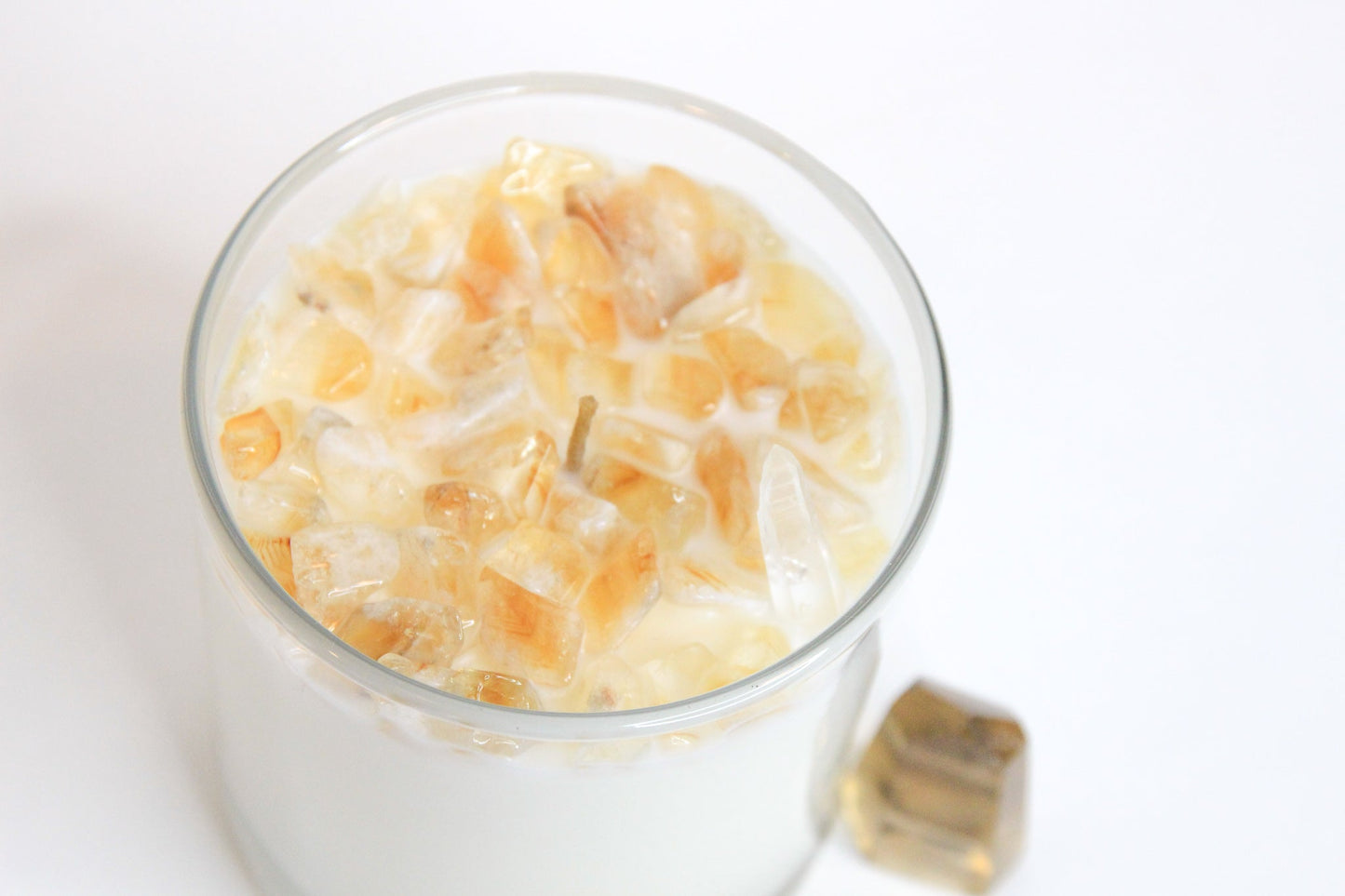 Citrine Clean Crystal Candle — Unscented Soy Candle for Abundance & Manifestation