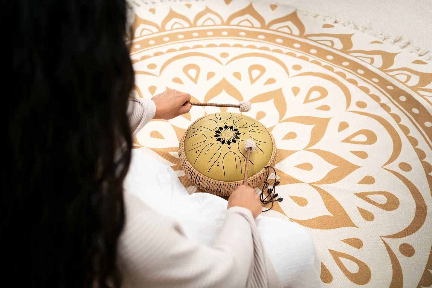 10-inch gold steel tongue drum in C major with eight notes and wooden mallets — view 4 of 11