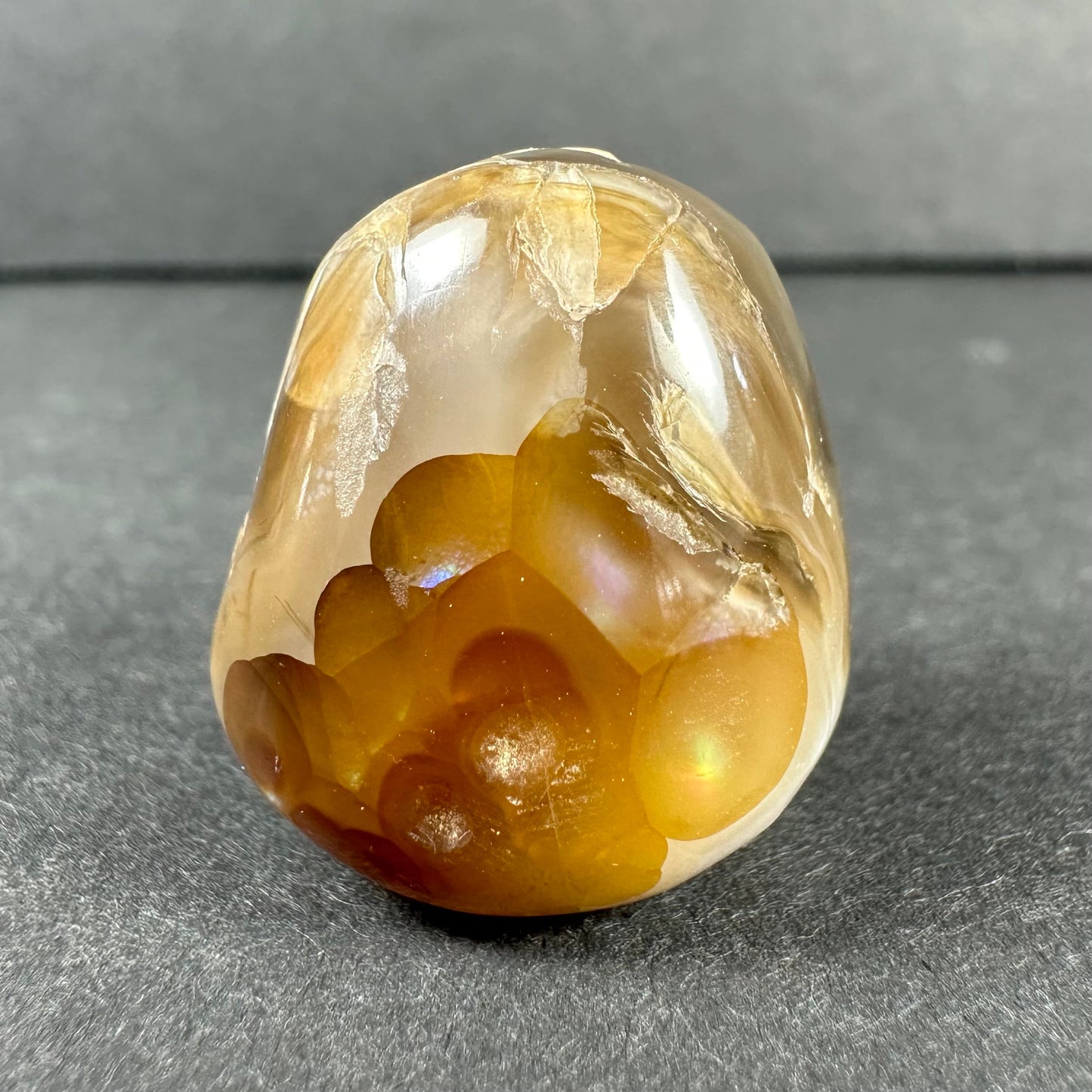 Fire agate photographed from a second angle under direct light