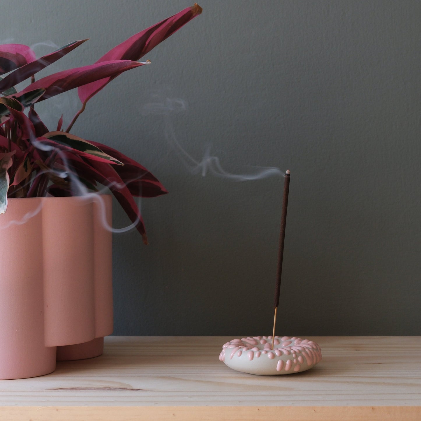 Eve Incense Holder — Handmade Stoneware Dish for Incense