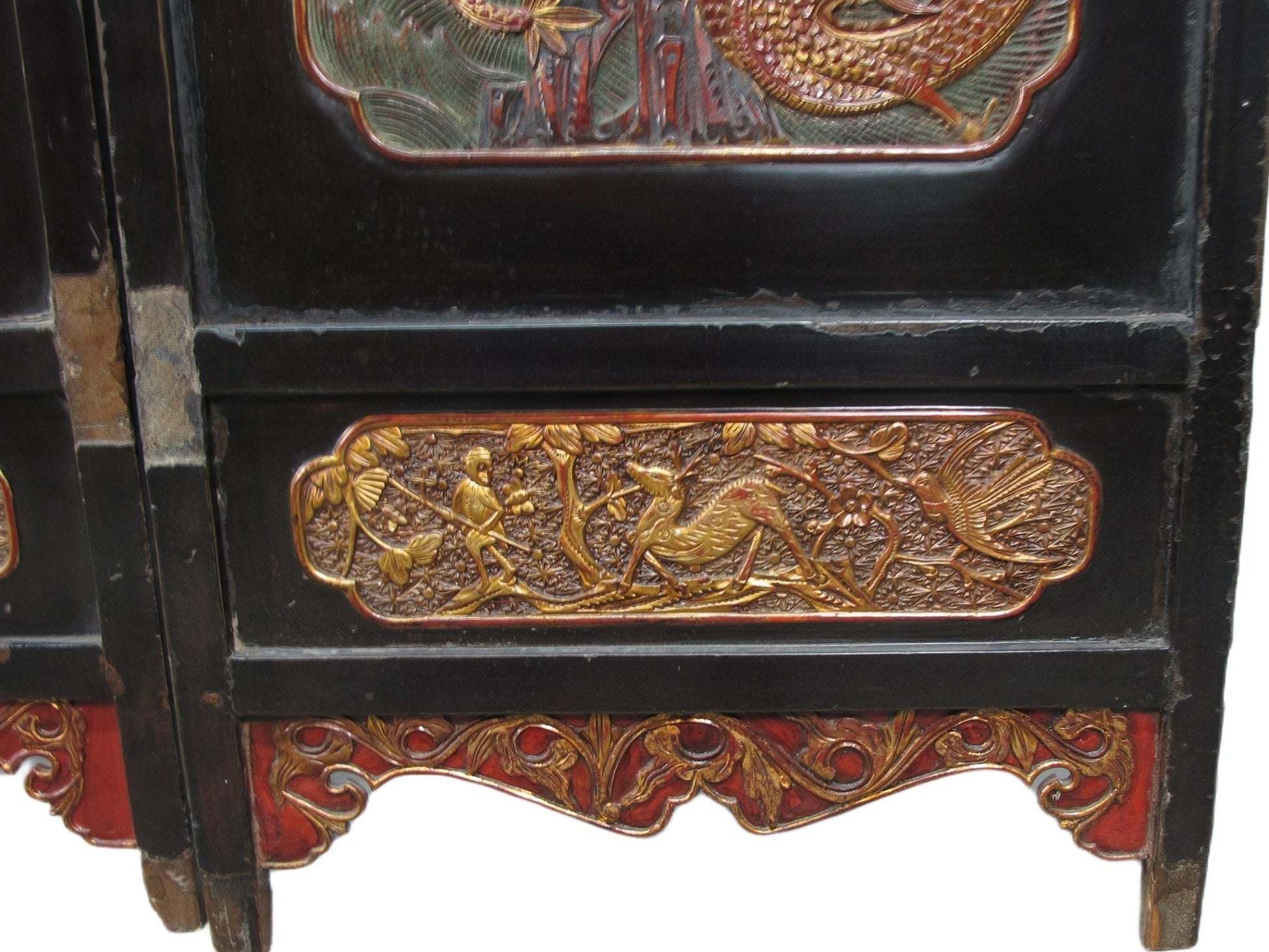 Antique Chinese room divider panel, hand-carved and gilded with dragons on both sides — view 14 of 18