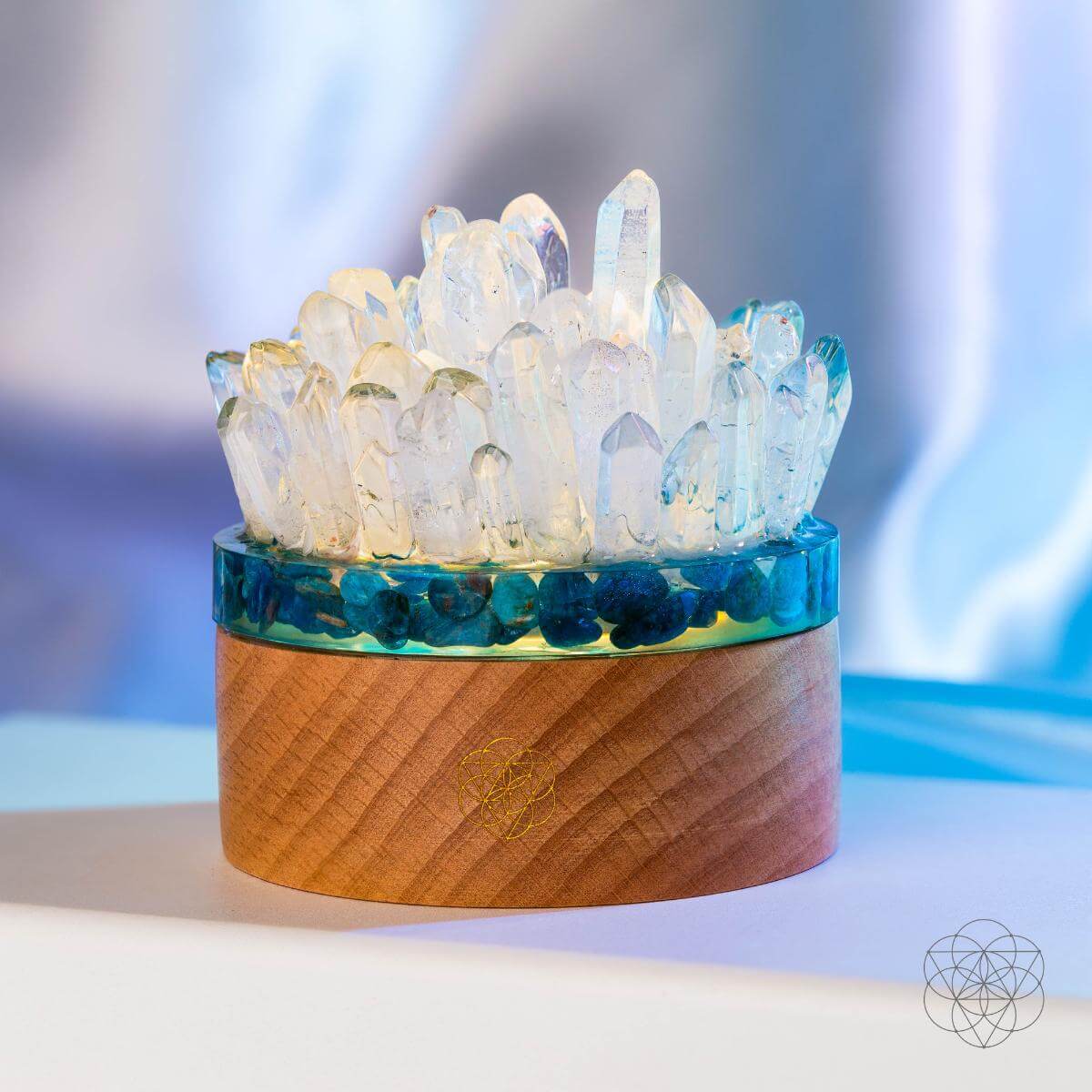 Find My Voice Crystal Lamp — Blue Apatite & Clear Quartz for Confidence