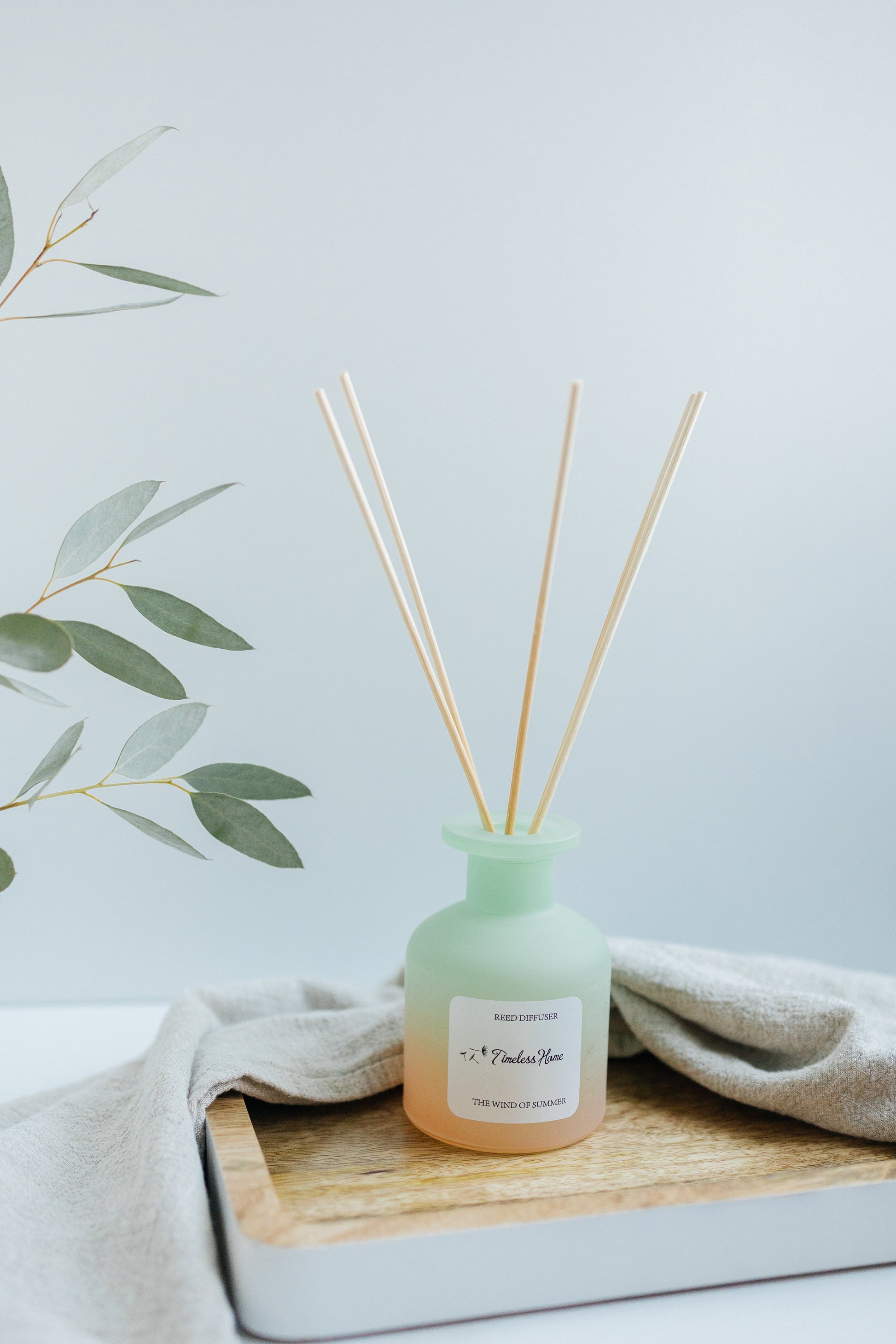 Wind of Summer reed diffuser packaging and label detail