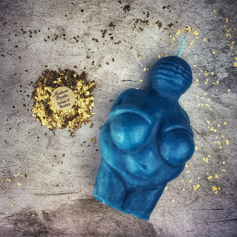 Goddess of Willendorf Candle Spell Kit with the Blue beeswax goddess candle