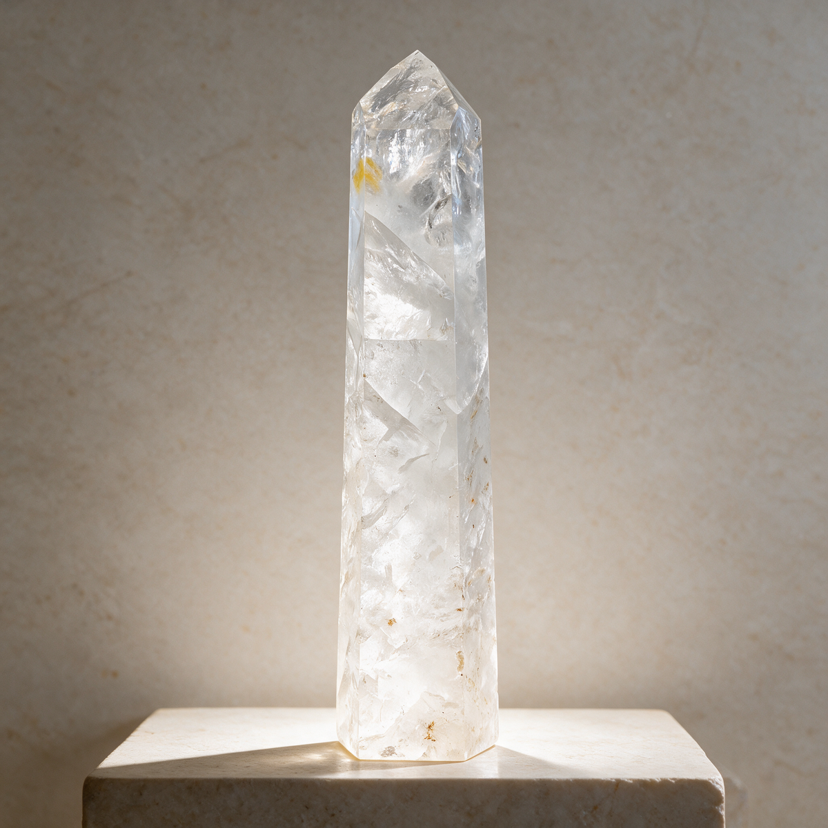 Clear Quartz Obelisk — Polished 17.5 in Brazilian Tower, 5.35 kg – mineral detail